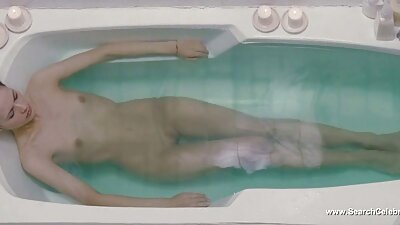 페이지 오웬스의 손질 음부는 믹 블루에 의해 부딪 혔습니다.