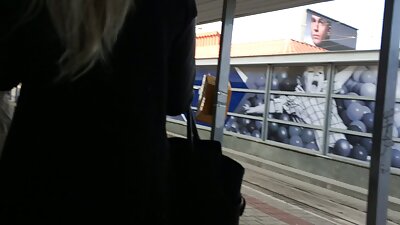 갈색 머리 과 금발의 여배우 있다 큰 레즈비언 섹스