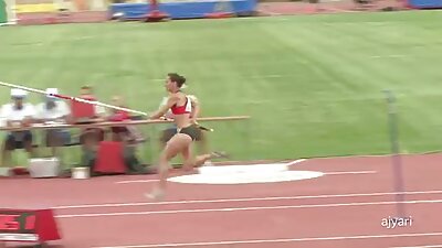 A 큰 나귀 갈색 머리 그 사랑 항문의 이다 opening 올라 그녀의 다리 용 섹스