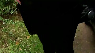 금발 천사 얼굴 엘사 진은 돌보는 연인과 부드러운 섹스를했습니다